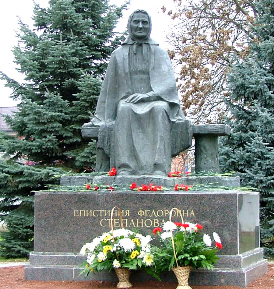 Семья Степановых Фото