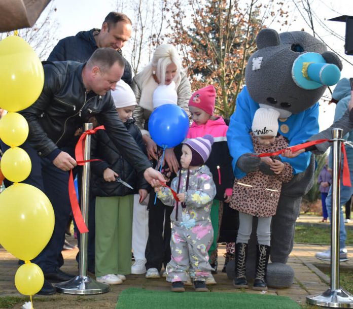 кусочек ленточки на память